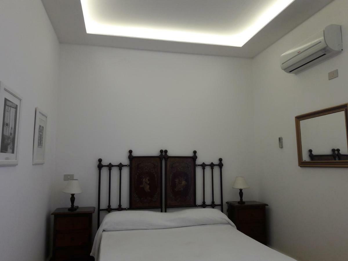 Hotel Casale Aeroporto di Catania Fontana Rossa Esterno foto